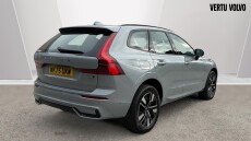 Volvo XC60 2.0 B5P Plus Dark 5dr AWD Geartronic Petrol Estate